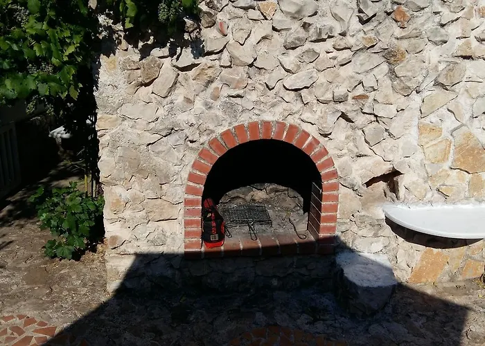 Apartmarin * Τρογκίρ